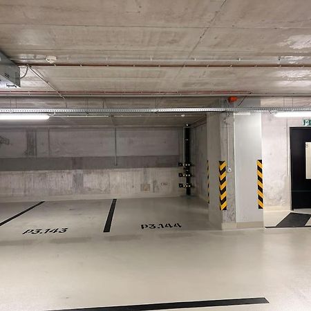 Apartment Zwirn, Free Parking, 24/7 Access Bratislava Esterno foto