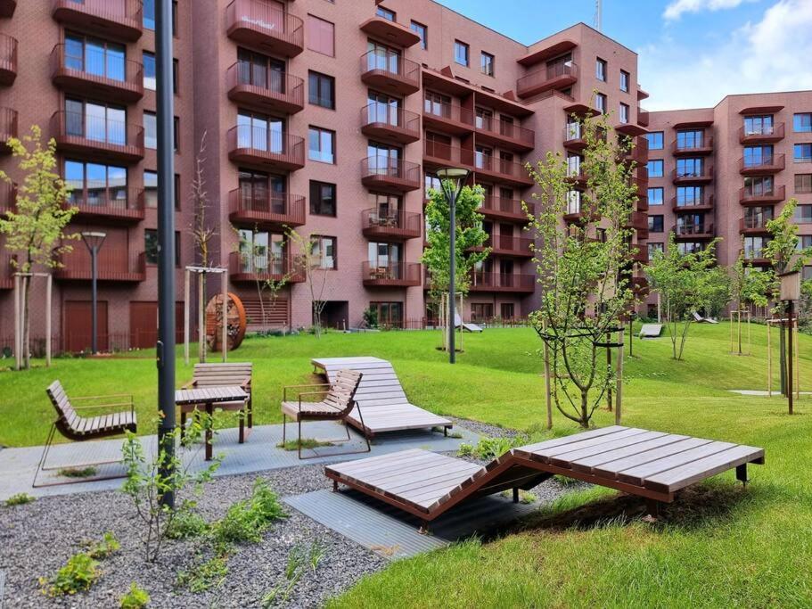 Apartment Zwirn, Free Parking, 24/7 Access Bratislava Esterno foto