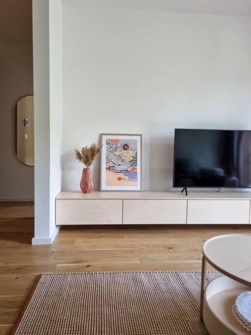 Apartment Zwirn, Free Parking, 24/7 Access Bratislava Esterno foto
